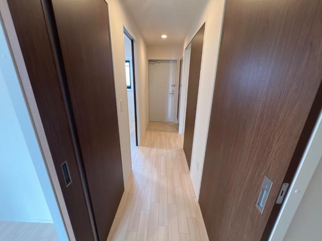 GUILD幕張（ギルドマクハリ）807号室 廊下