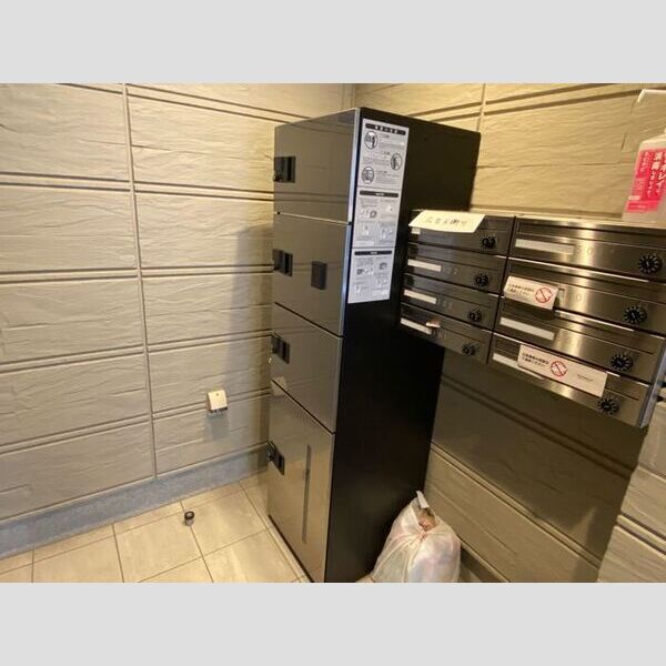 メゾン二長町 宅配ボックス