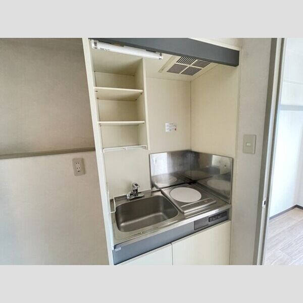 コンフォール小泉603号室 キッチン　IH1口コンロ