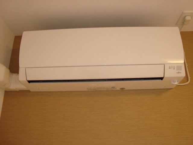 ベルクラージュ エアコン