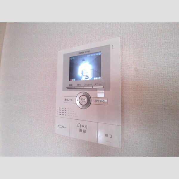 シャンローゼ下溝 テレビ付インターホン