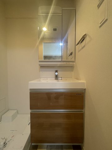 ハーモニーレジデンスグローバルキャピタル1201号室 洗面