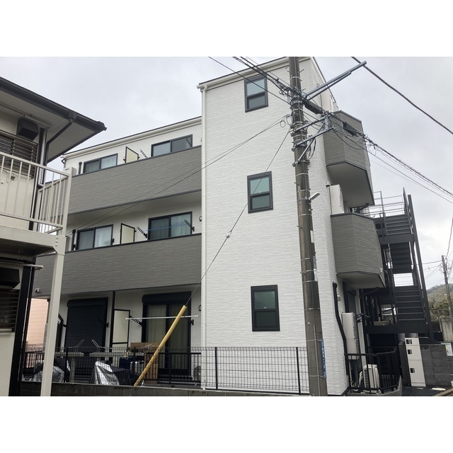 アザーレ・キュリオス東海大学前Bの外観画像