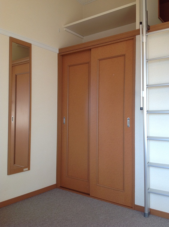 レオパレスメルベーユ 内観