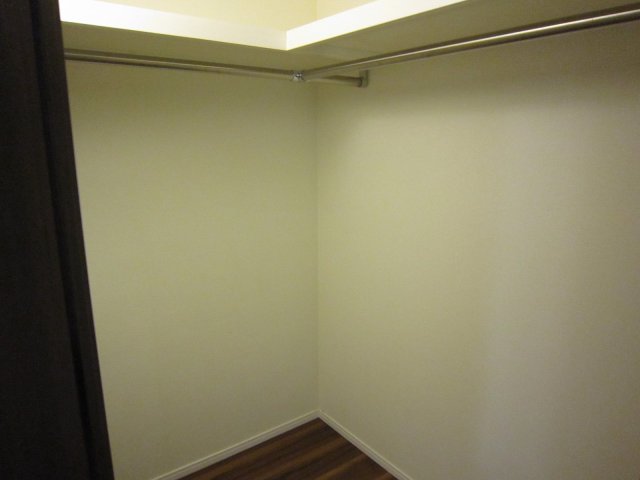 プラウド藤沢イースト 収納