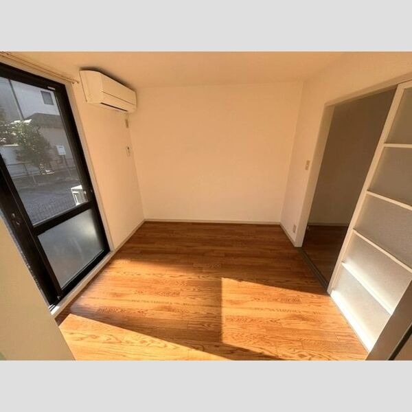 ソレイユ若葉　A106号室 洋室