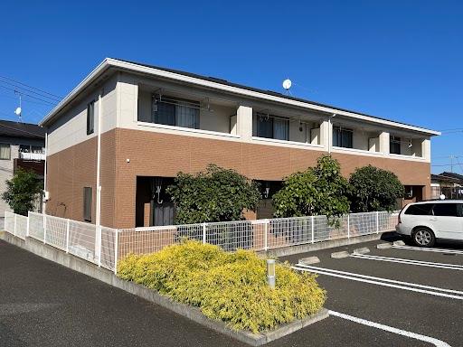 ド・マーニ 外観写真（昼）