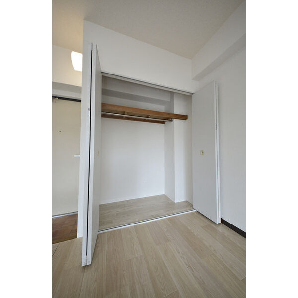 メゾン・ド・ヴィレ　鷺沼 収納