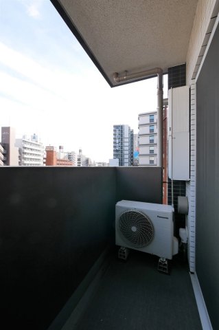 プレミアムキューブ横浜 内観