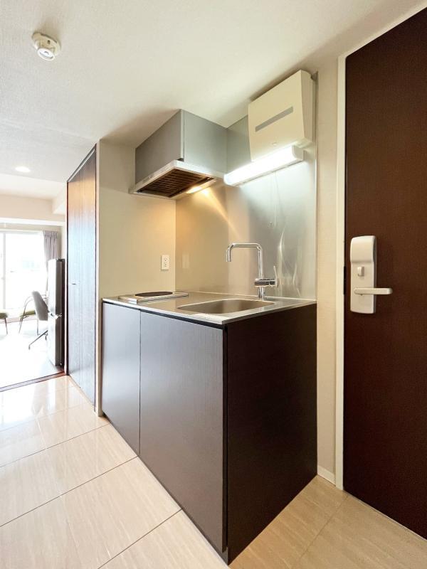 ホテル&レジデンス六本木　住居10階 玄関