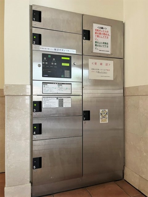 ソアブール御徒町コンフォート10階 宅配BOX
