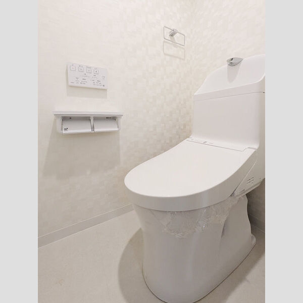 ヴィラ東川口304号室 退去前につき、別部屋のお写真です。