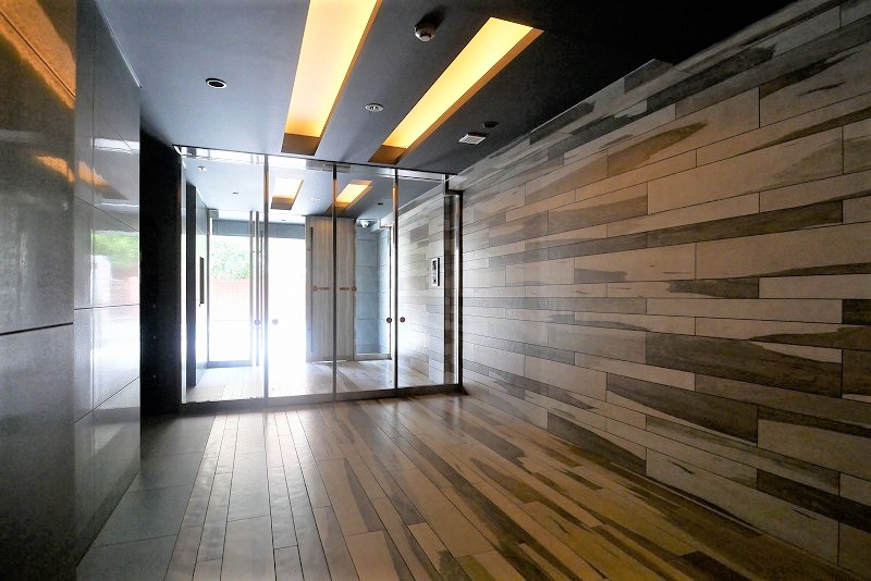 ラフィスタ東日暮里8階 外観