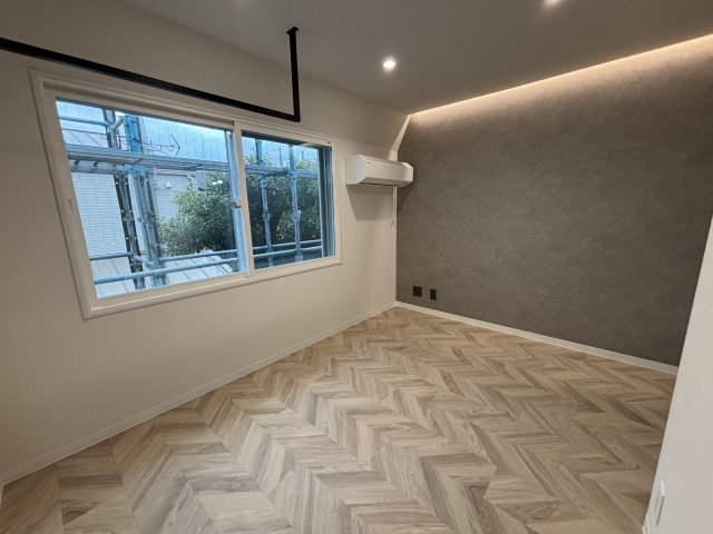 カーサ南台105号室 リビング