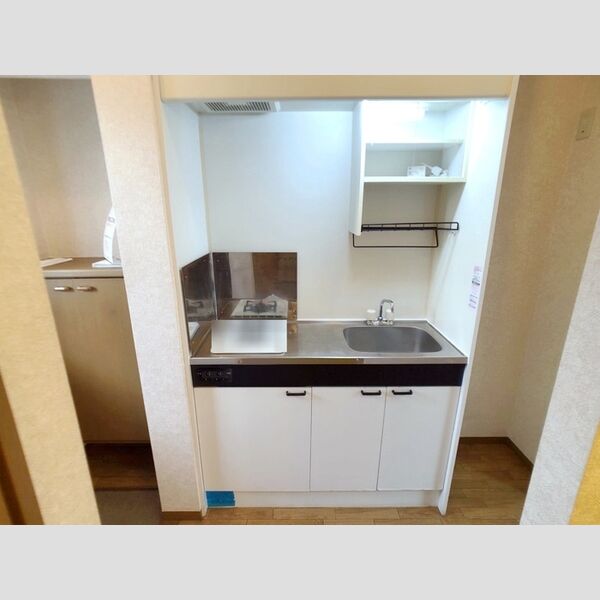 メゾンHOKUSHIN キッチン