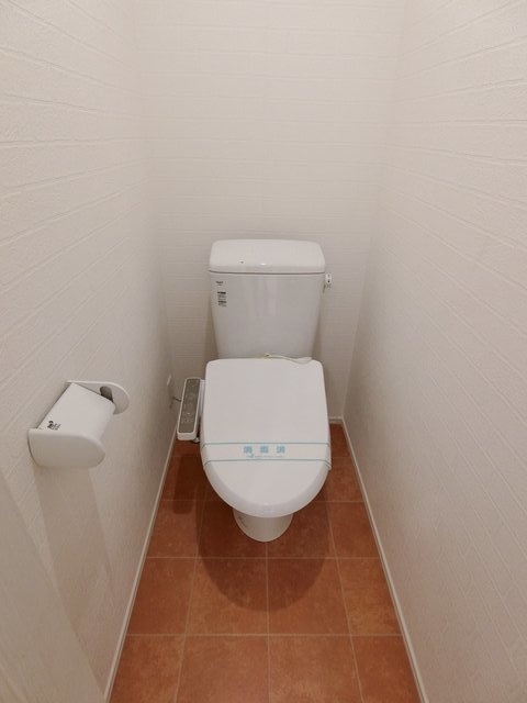 カーサアビリオ国立0206号室 トイレ