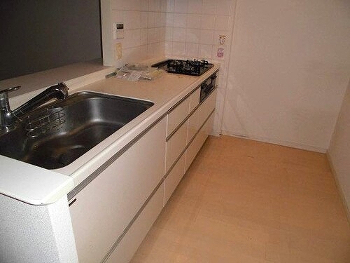 サーパス柏イーストテラス キッチン　※2025年12月撮影