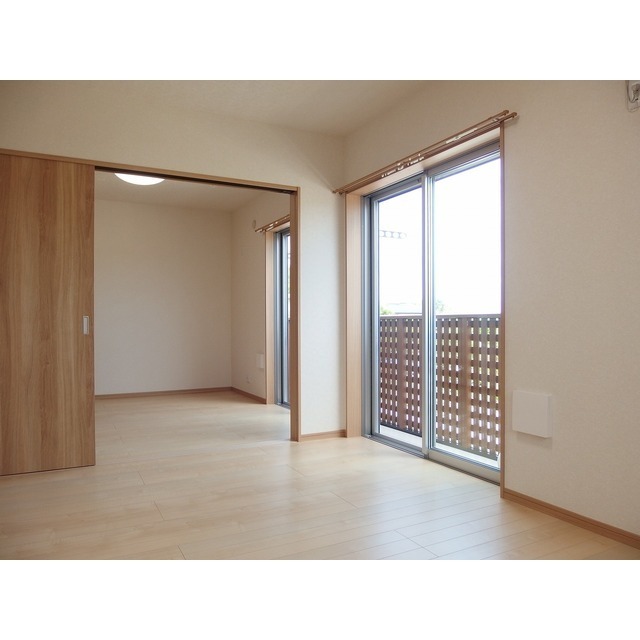 アムール MIYABI201号室 リビング