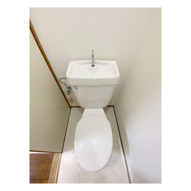 コーポハーベスト301号室 トイレ