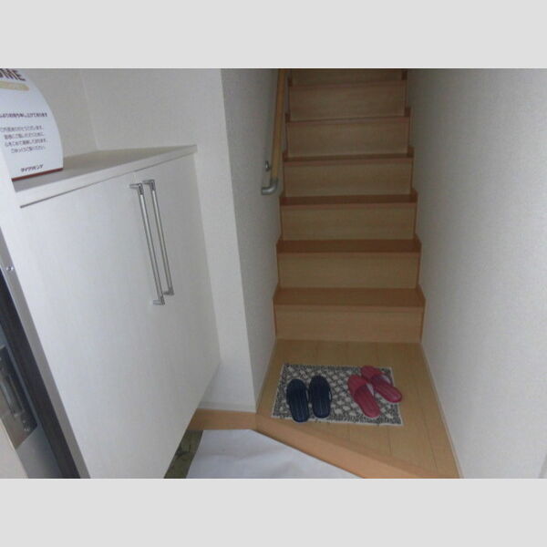 パークハイツ201号室 201玄関