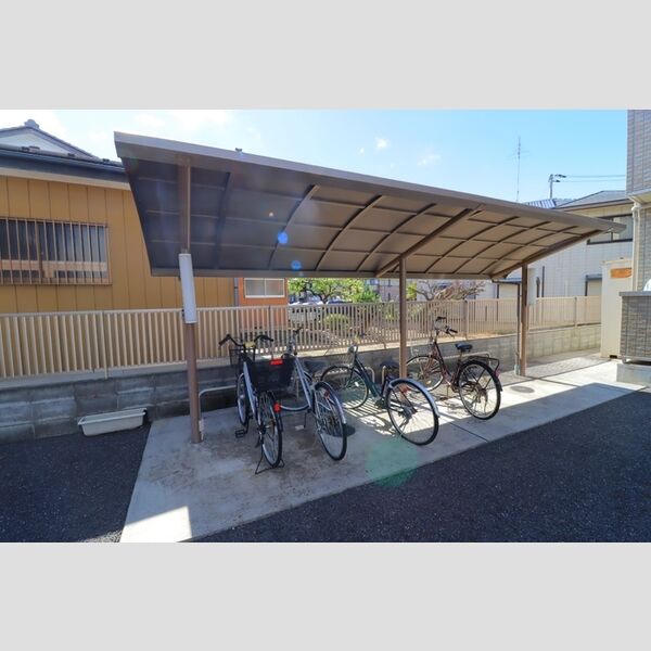 グレイス 駐輪場