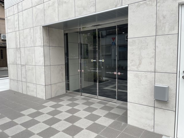 GENOVIA南千住Ⅵskygarden エントランス