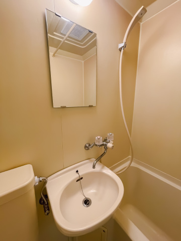 スカイコート横浜大口第２403号室 同タイプ参考写真