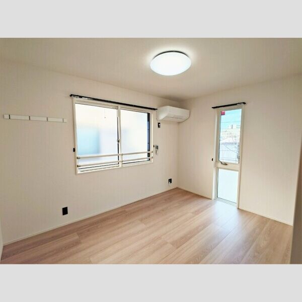 Auspicious　House303号室 洋室6.1帖