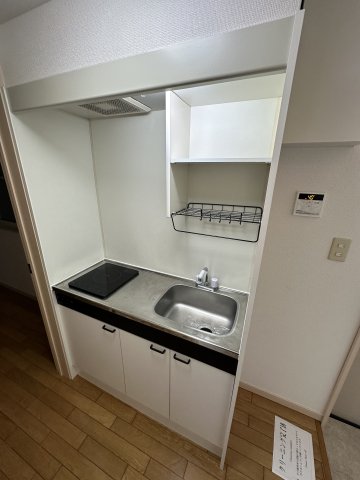 エルミタージュ103号室 キッチン