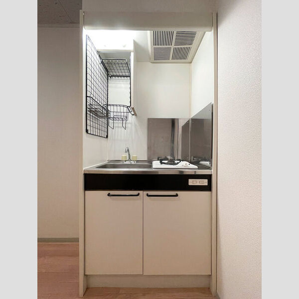 ドミトリー中浦和211号室 システムキッチン