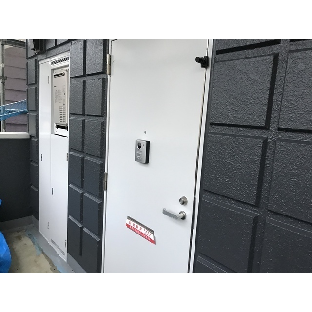 リエス伊勢原206号室 玄関