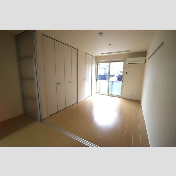 オアーゼ107号室 リビング