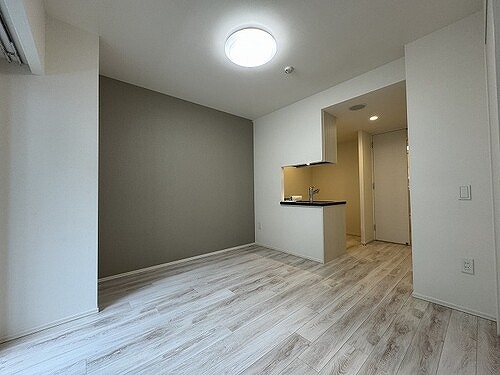 ライオンズ千代田岩本町ミレスーＫＤＡ8階 リビングダイニング　※2024年4月撮影