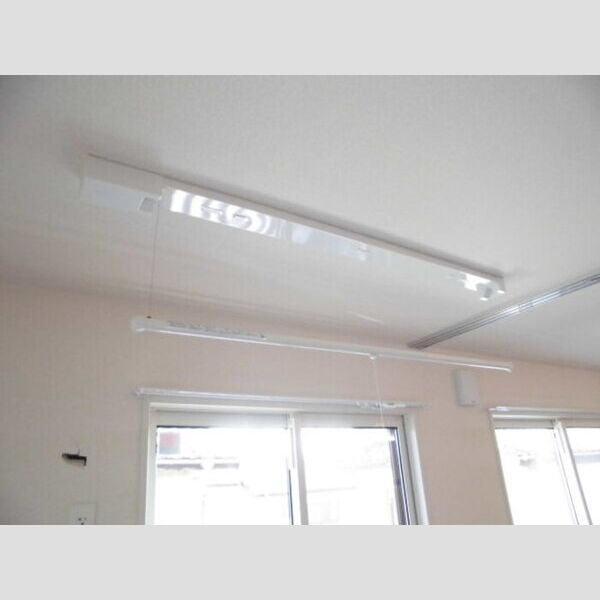 アン　リッシュ205号室 室内物干し