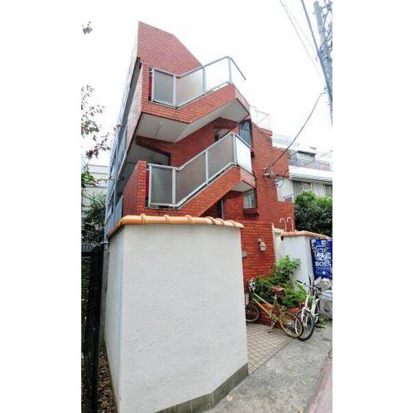 メゾン・ド・原宿0101号室 外観