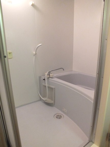 レオパレスミカドＡ バス・トイレ別