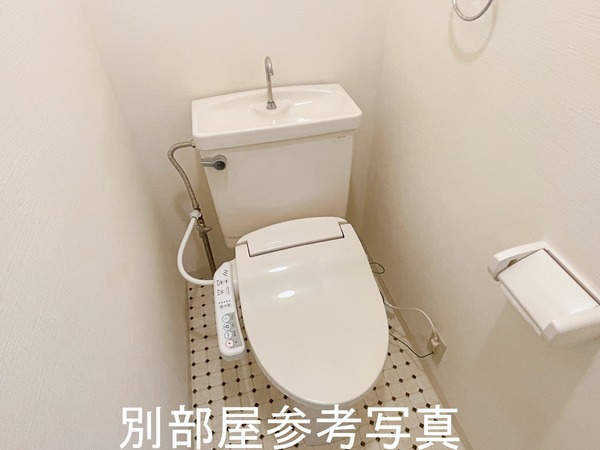 メゾンセレナイト トイレ