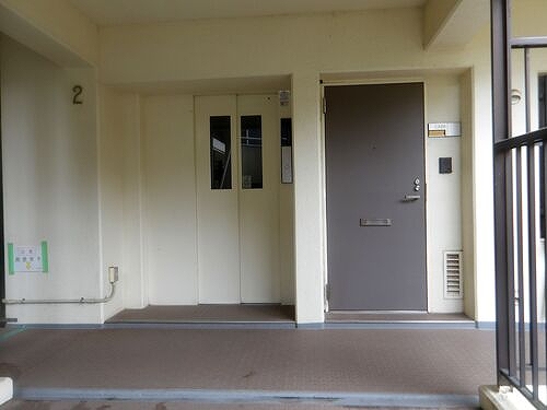 モアコート和光2階 エレベーター　※2025年9月撮影