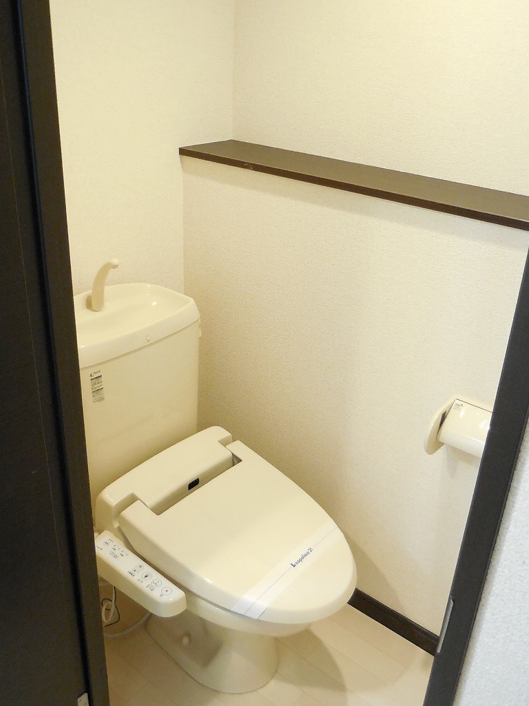 レオネクストセルクル105号室 ウォシュレット機能付き