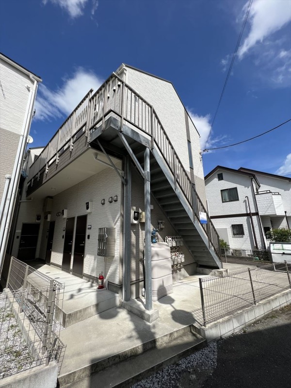 プランドール西鶴間2階 外観