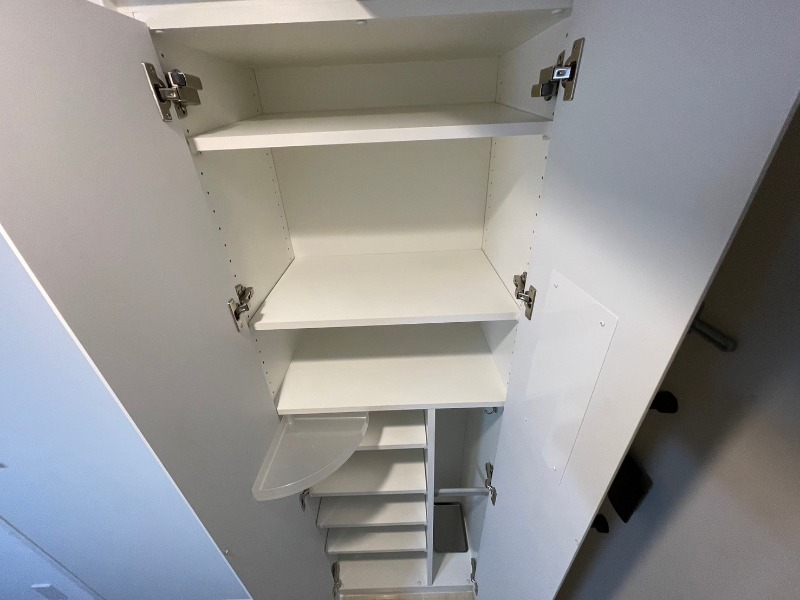 TFレジデンス川崎殿町WEST1階 下足入れ