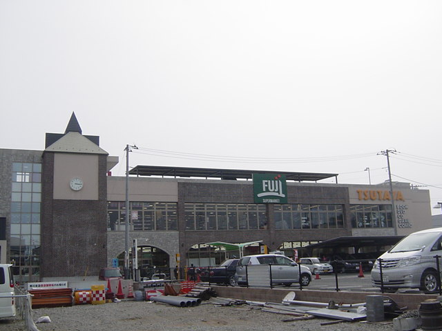 グリーンヒルズ香川 ＦＵＪＩスーパーまで350ｍ