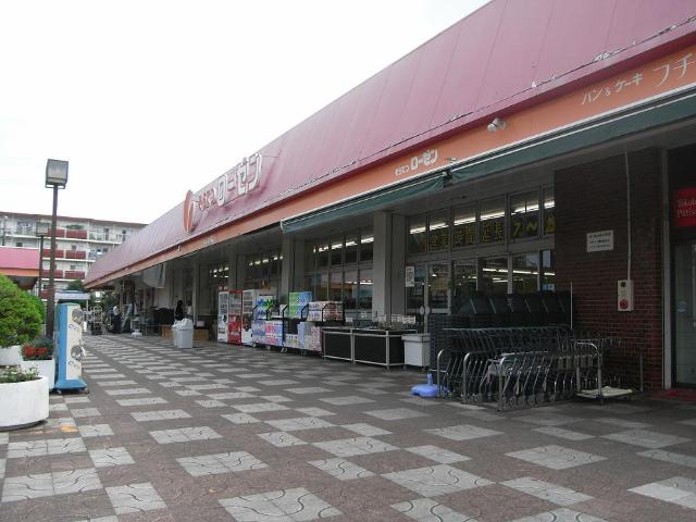 フォンテーヌ そうてつローゼンいずみ野店まで873ｍ