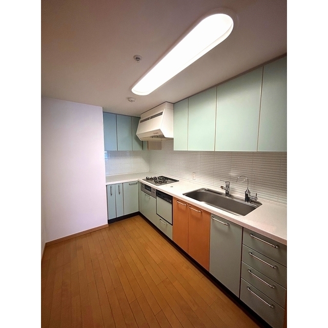 ザ・ヨコハマタワーズ　タワーウエスト 2026年3月撮影