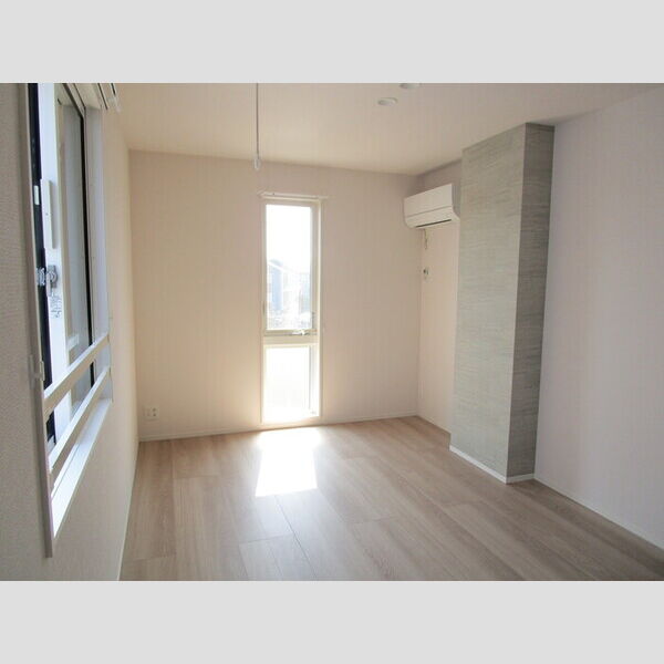 ラ・ペッシュ207号室 洋室①