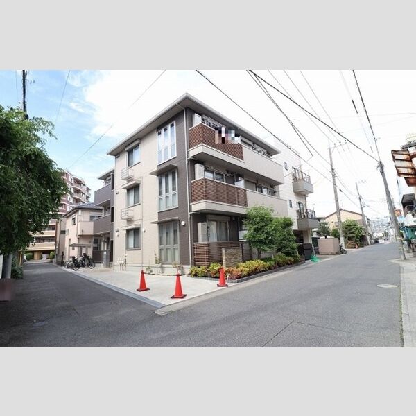 コンフォート　リリィ301号室 外観