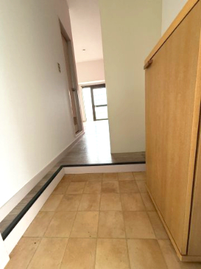 ラフォーレ相武台302号室 玄関