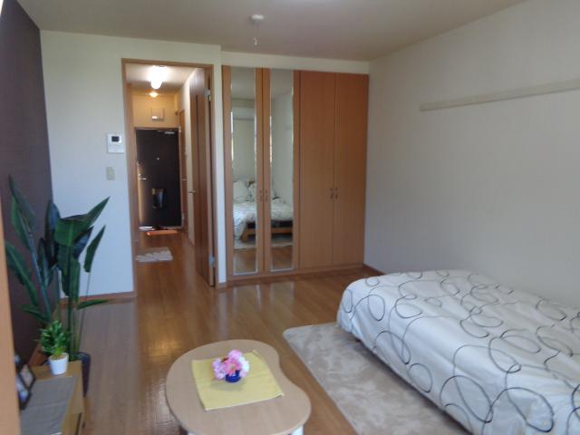 ウィングステラ湘南 洋室