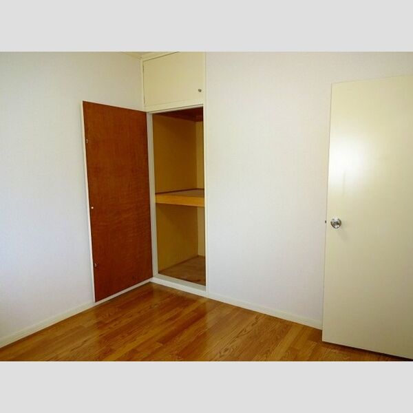 プリオール　A201号室 洋室