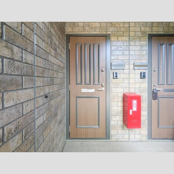 フェニックス　EFF101号室 玄関ドア